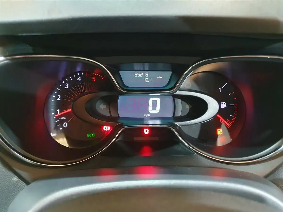 2016-renault-captur-15dci-dynamique-s-nav-90bhp-energy-ss-big-41