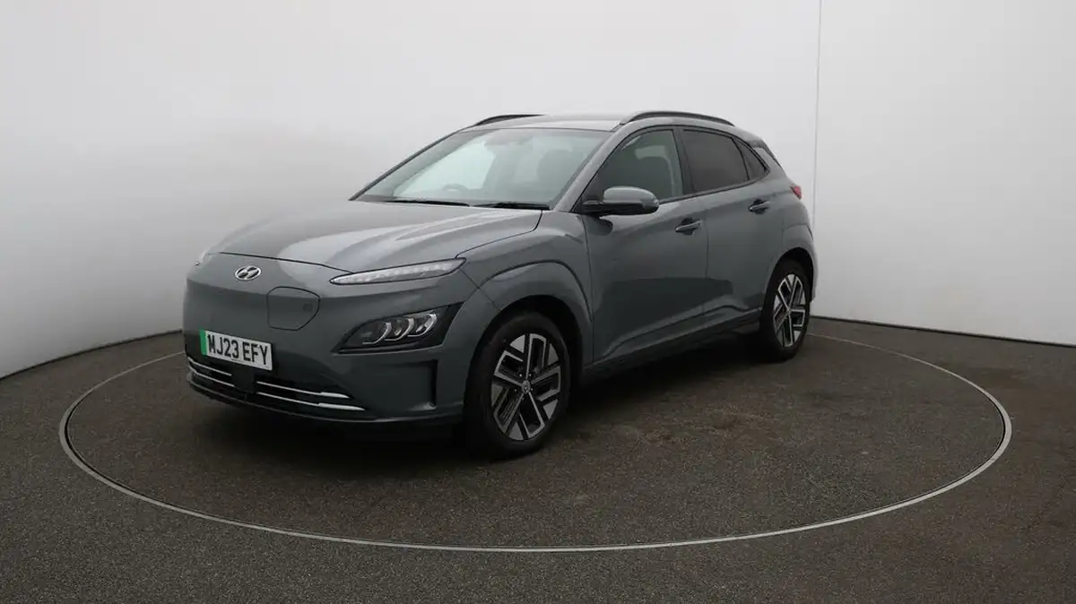 2022-hyundai-kona-e-premium-204ps-64kwh-7kw-obc-big-3