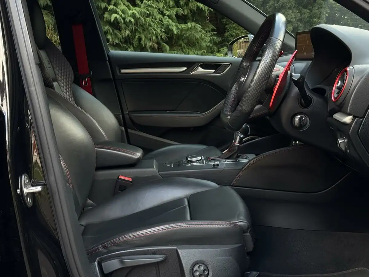 2019-audi-s3-20-tfsi-black-edition-sportback-5d-big-42
