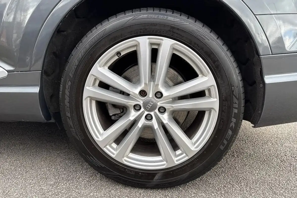 2019-audi-q7-30-50-tdi-s-line-ss-big-9