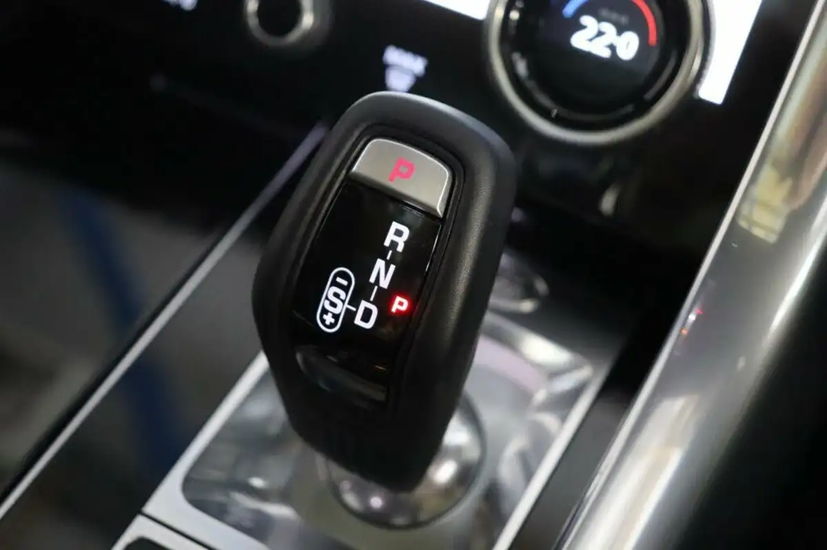 2021-land-rover-range-rover-sport-20-p400e-hse-dynamic-big-35