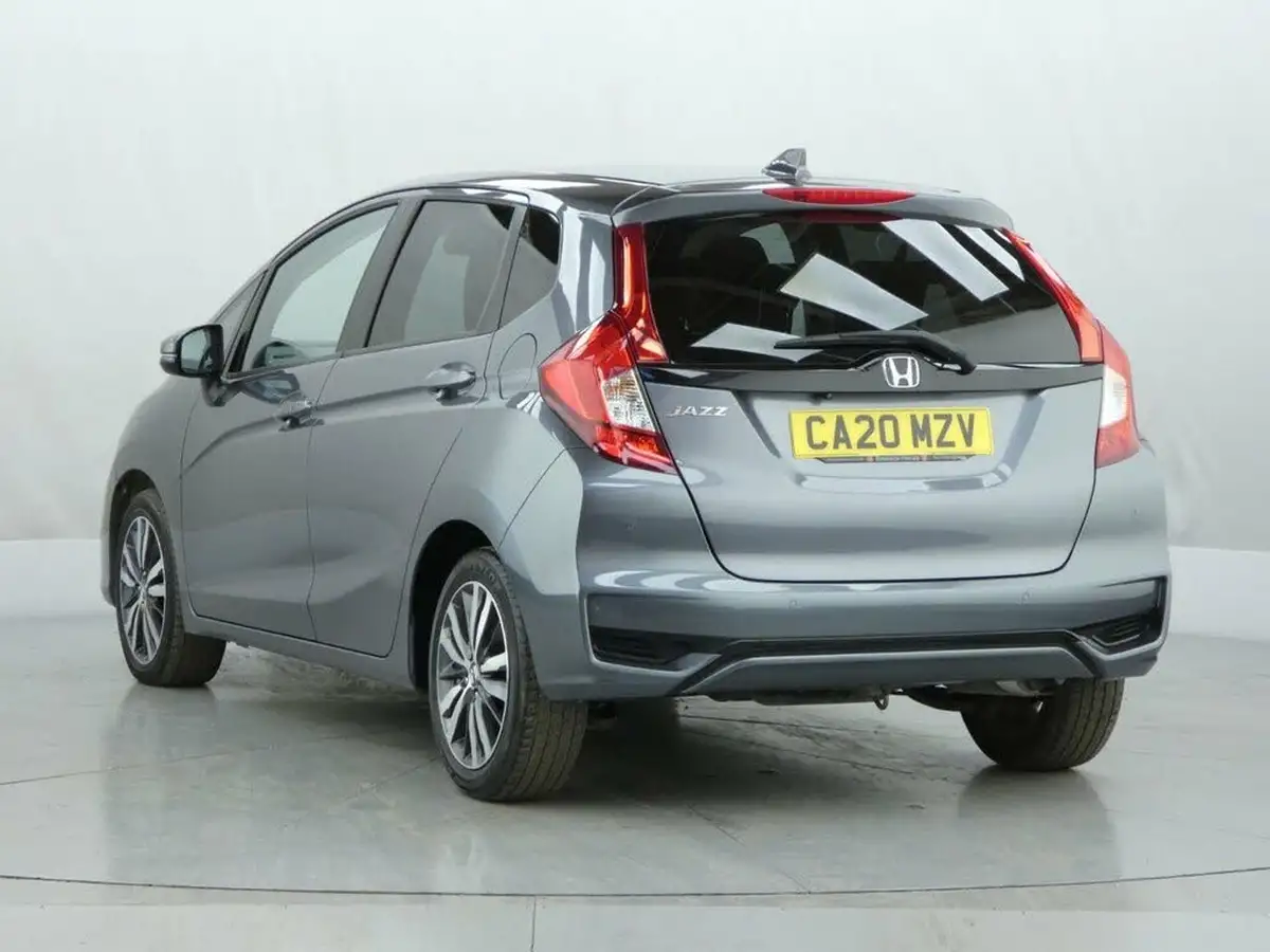 2020-honda-jazz-13-i-vtec-ex-navi-cvt-big-5