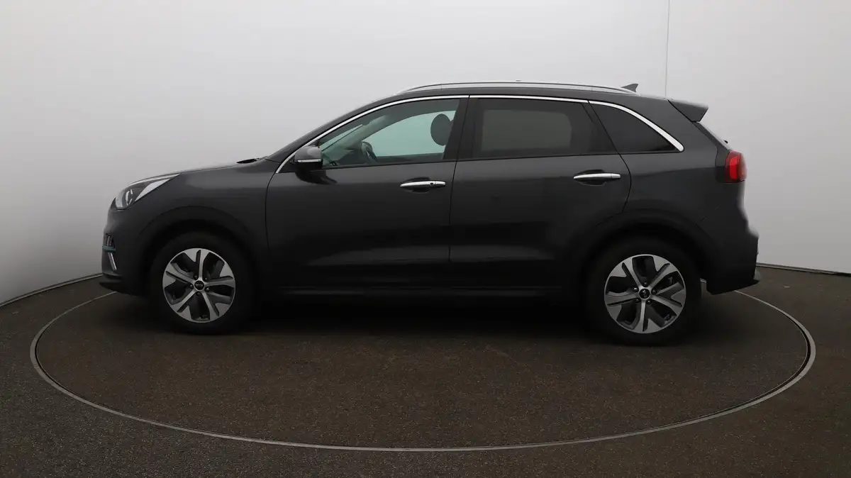2021-kia-e-niro-ev-3-big-63