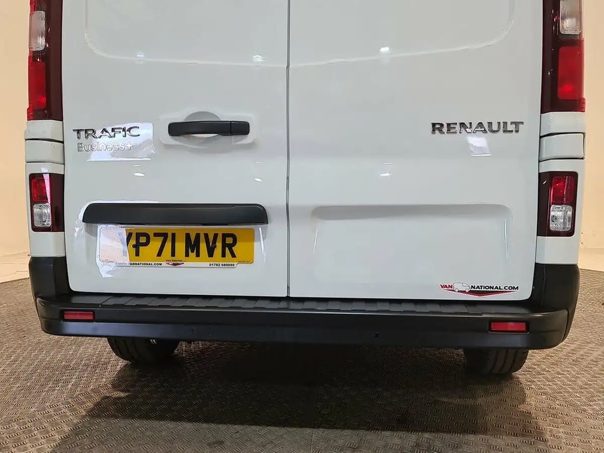 2021-renault-trafic-20dci-sl30-energy-120-business-panel-big-21