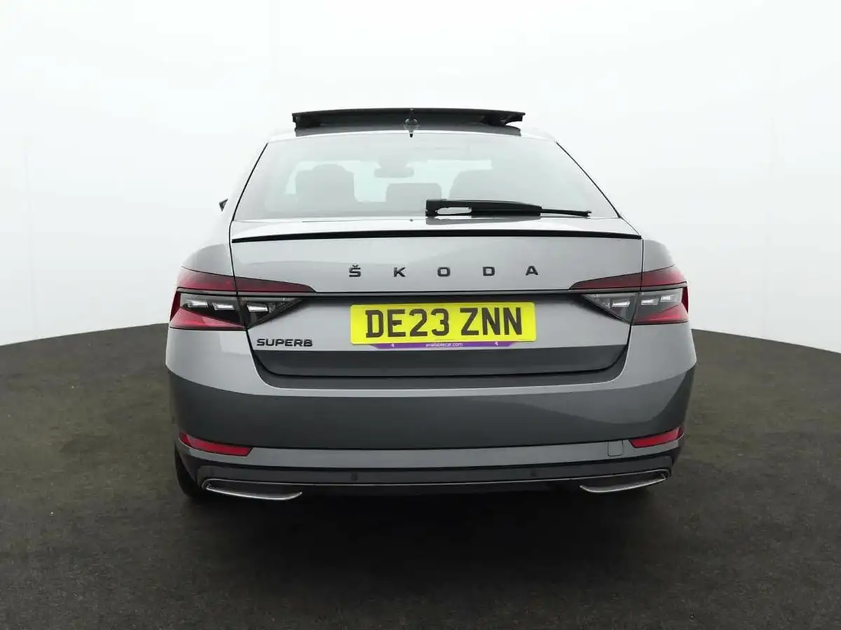 2023-skoda-superb-20-tsi-sportline-plus-190ps-hatchback-big-3