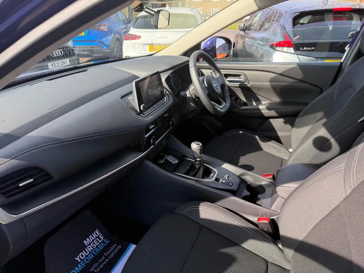 2023-nissan-qashqai-13-dig-t-acenta-premium-140ps-big-23