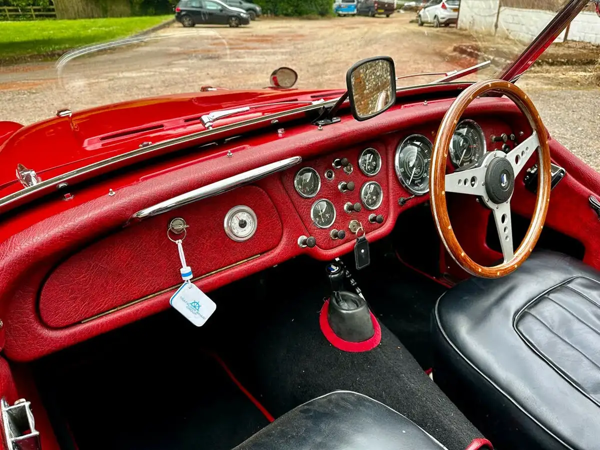 1954-triumph-tr2-20l-roadster-big-29