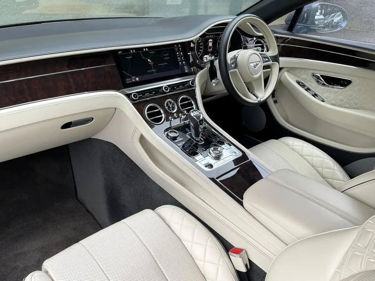 2019-bentley-continental-60-gt-coupe-big-27