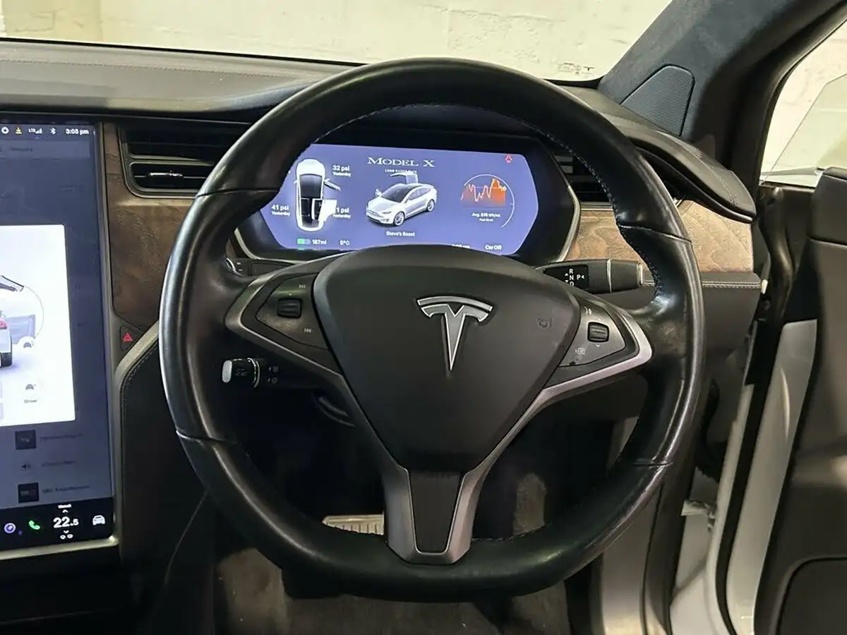 2020-tesla-model-x-e-long-range-big-33