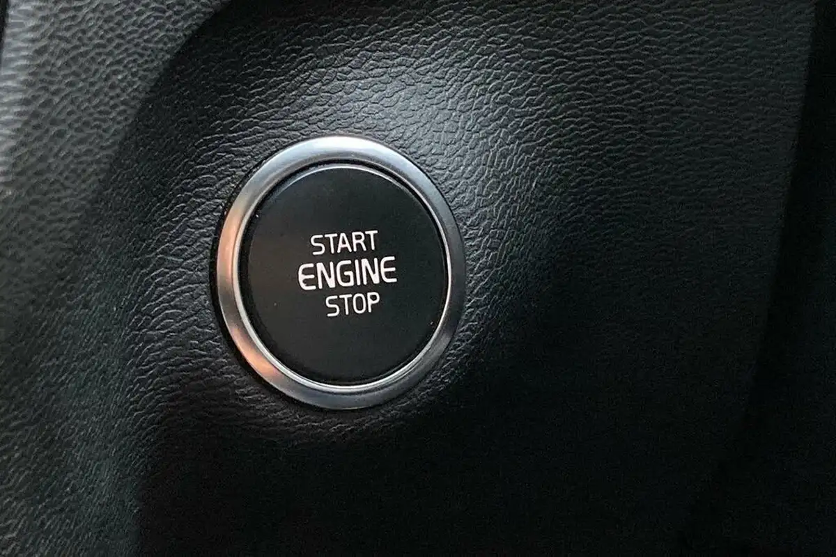 2019-volvo-xc40-20-t4-inscription-awd-big-18