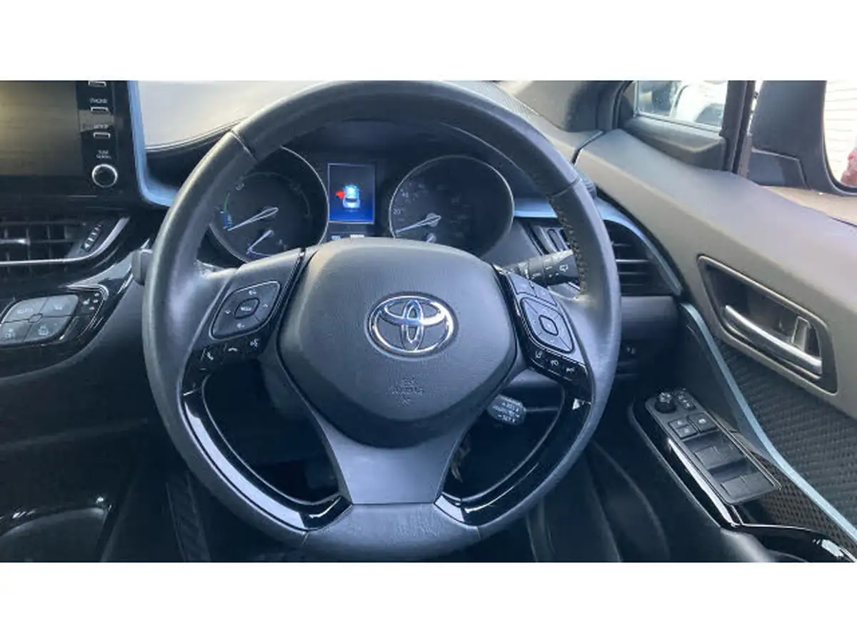 2021-toyota-c-hr-18-vvt-i-design-big-7