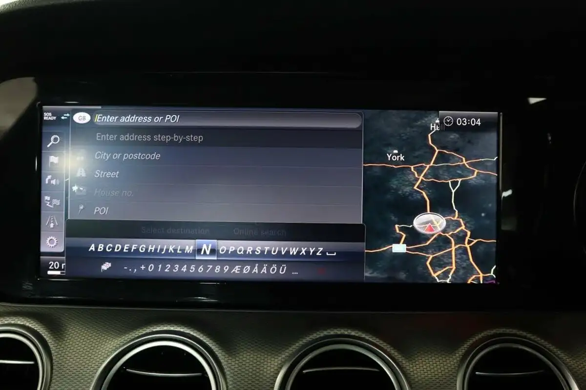 2018-mercedes-benz-e-class-20d-e220d-se-premiumss-saloon-4d-big-45
