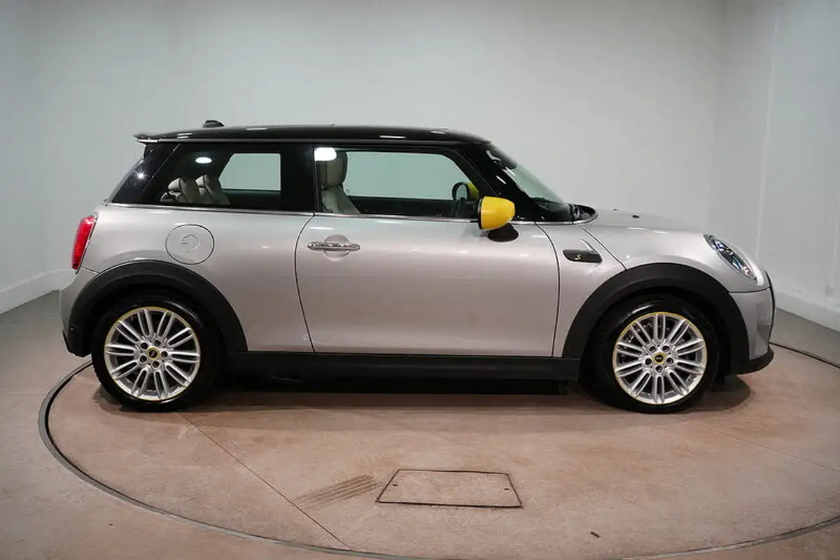 2022-mini-cooper-e-cooper-s-3-big-4
