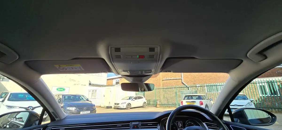 2020-volkswagen-passat-20tdi-se-nav-150ps-estate-5d-big-31