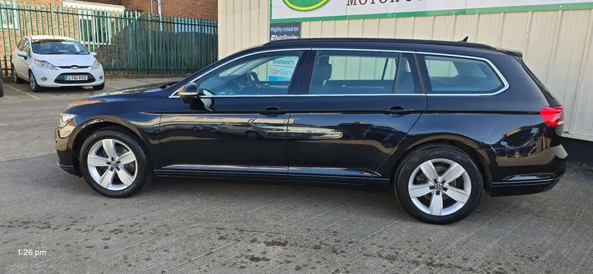 2020-volkswagen-passat-20tdi-se-nav-150ps-estate-5d-big-7