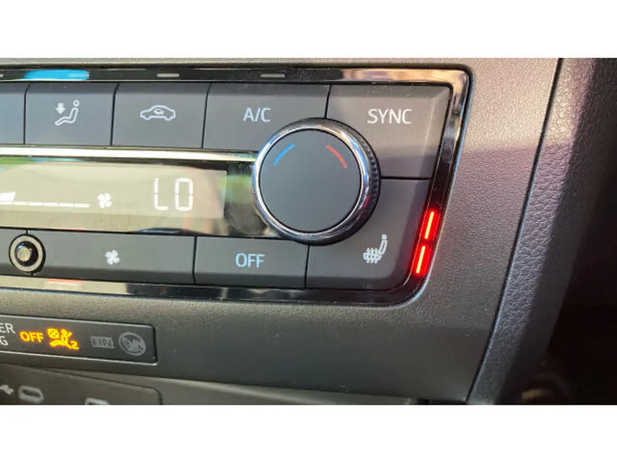 2021-seat-arona-10-tsi-fr-red-edition-dsg-big-21