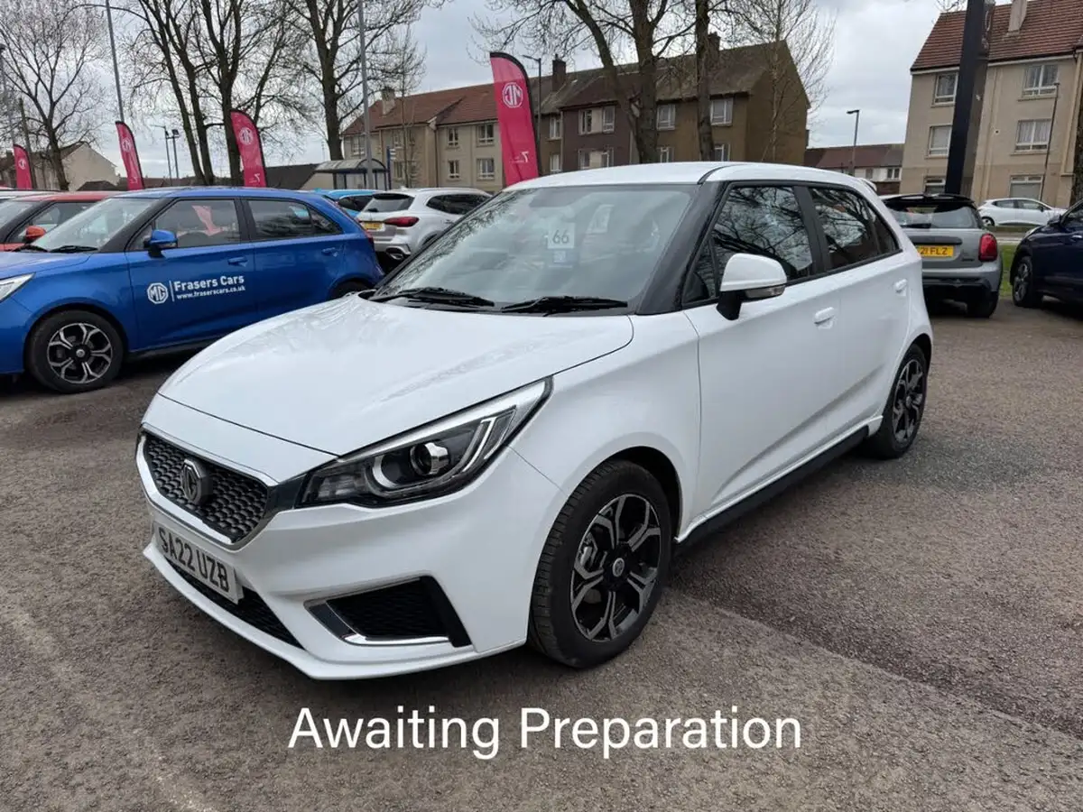 2022-mg-mg3-15-vti-tech-exclusive-nav-big-0