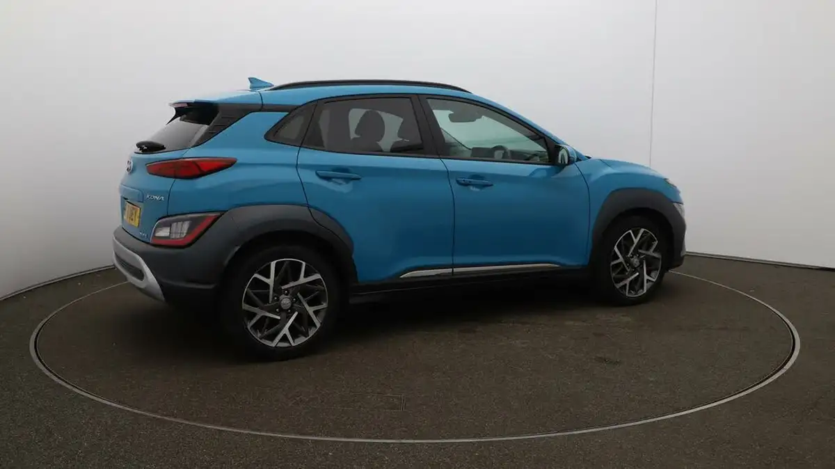 2022-hyundai-kona-16-gdi-premium-big-45