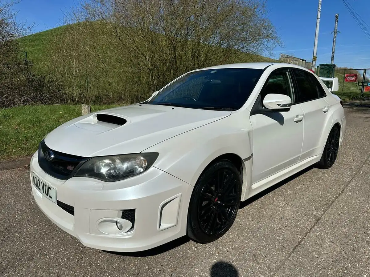2012-subaru-wrx-25-sti-type-uk-saloon-4d-big-35