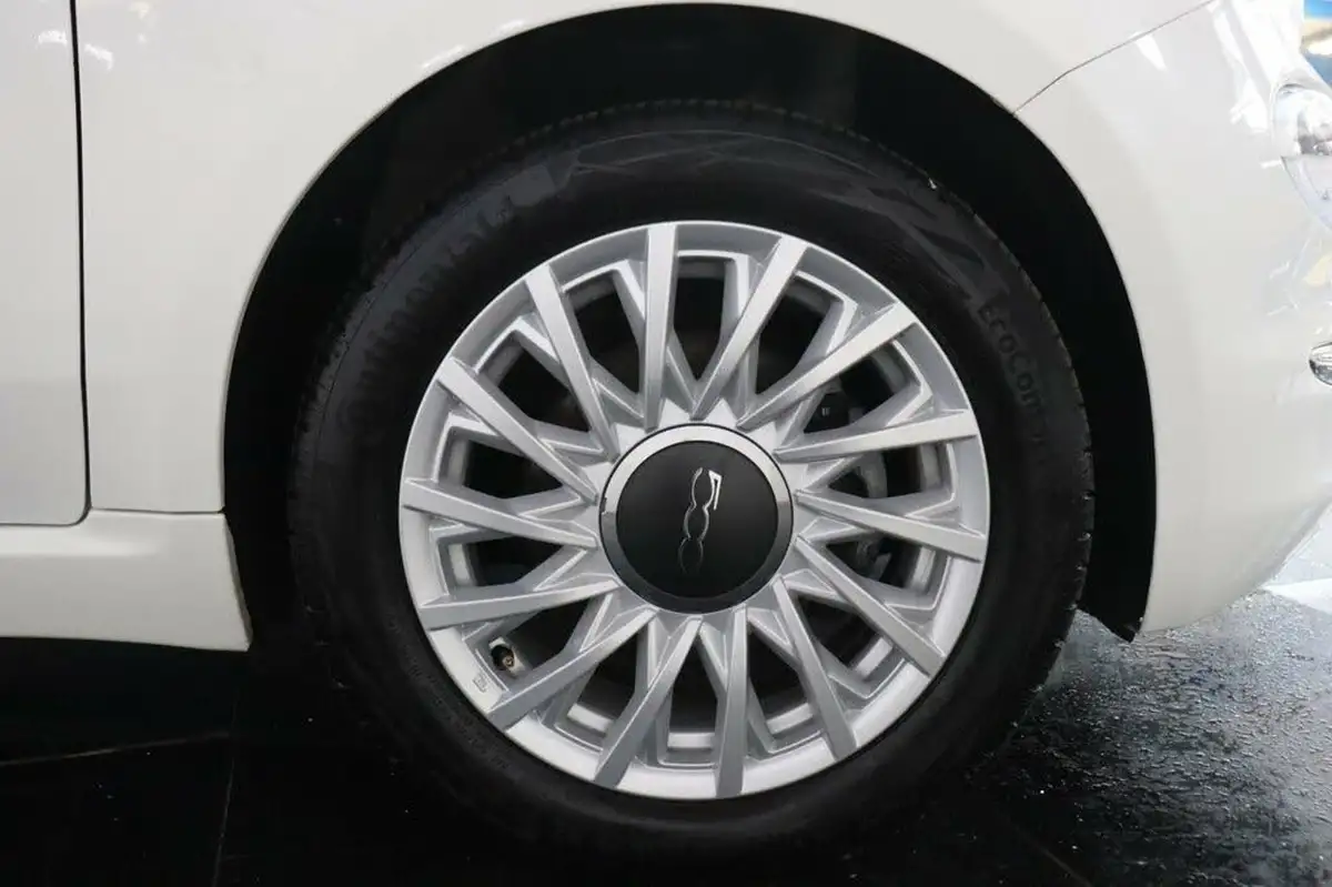 2022-fiat-500-10-dolcevita-big-32