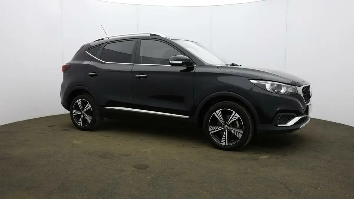 2021-mg-zs-suv-e-exclusive-ev-big-41