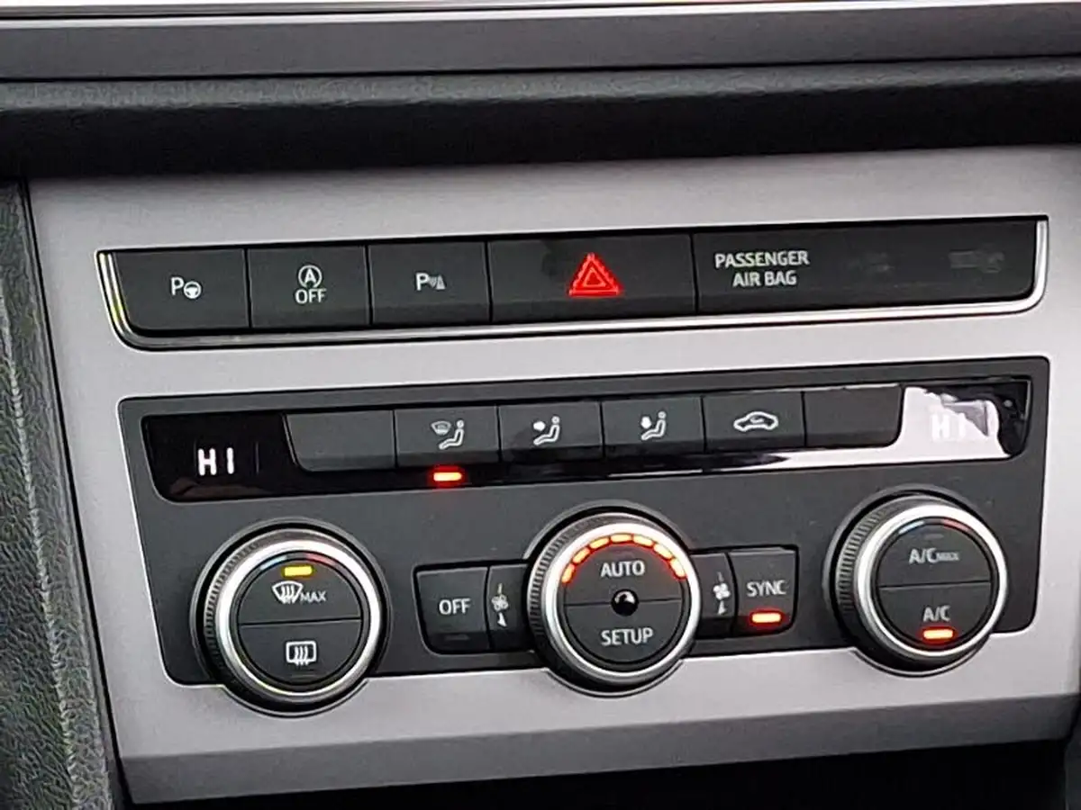 2024-seat-ateca-15-ecotsi-fr-dsg-big-10