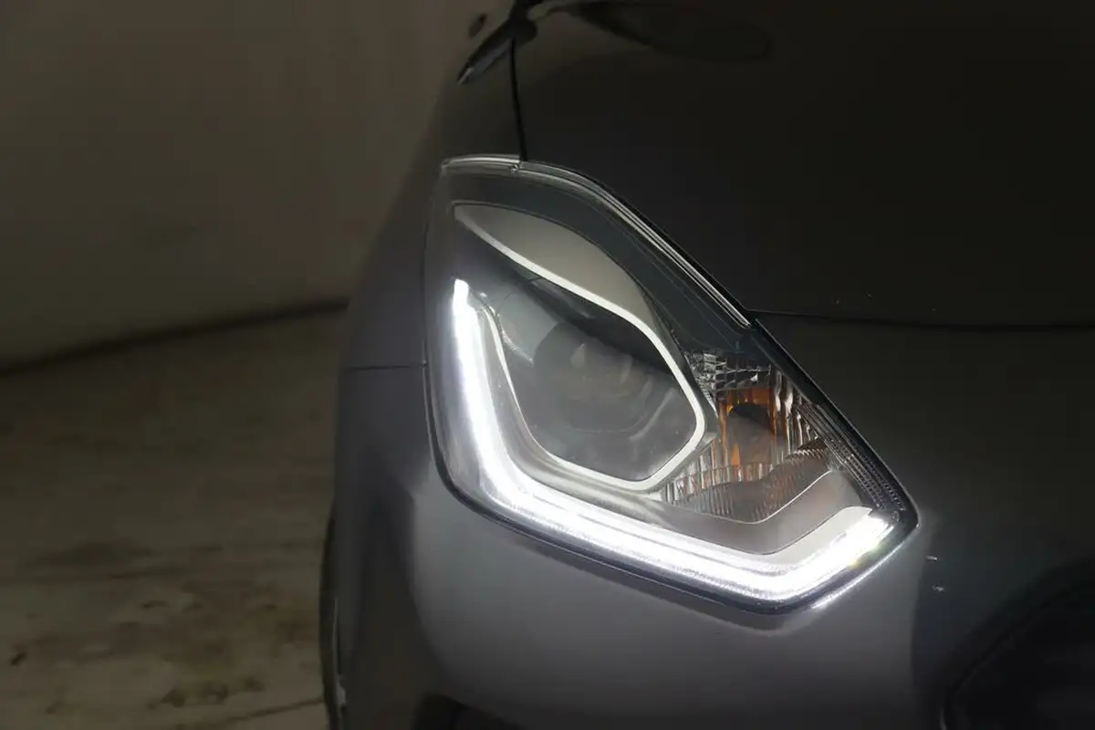2022-suzuki-swift-12-dualjet-sz5-big-8