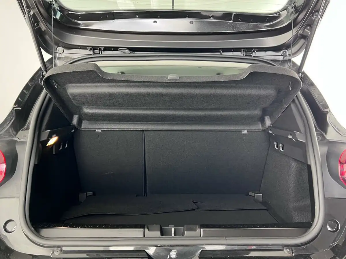 2021-dacia-sandero-stepway-10-tce-prestige-90bhp-big-11