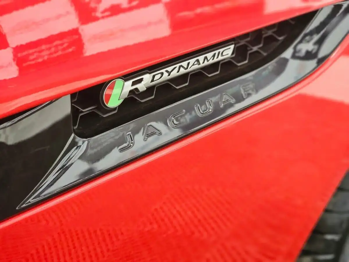 2018-jaguar-f-type-20-i4-r-dynamic-coupe-big-48