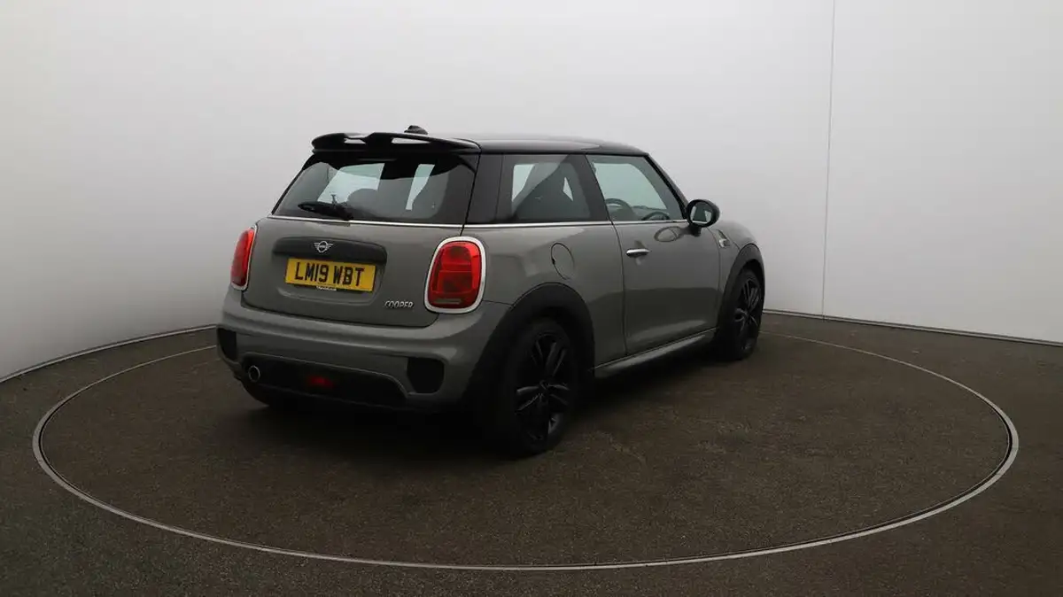 2019-mini-cooper-15-cooper-sport-hatchback-3d-big-7