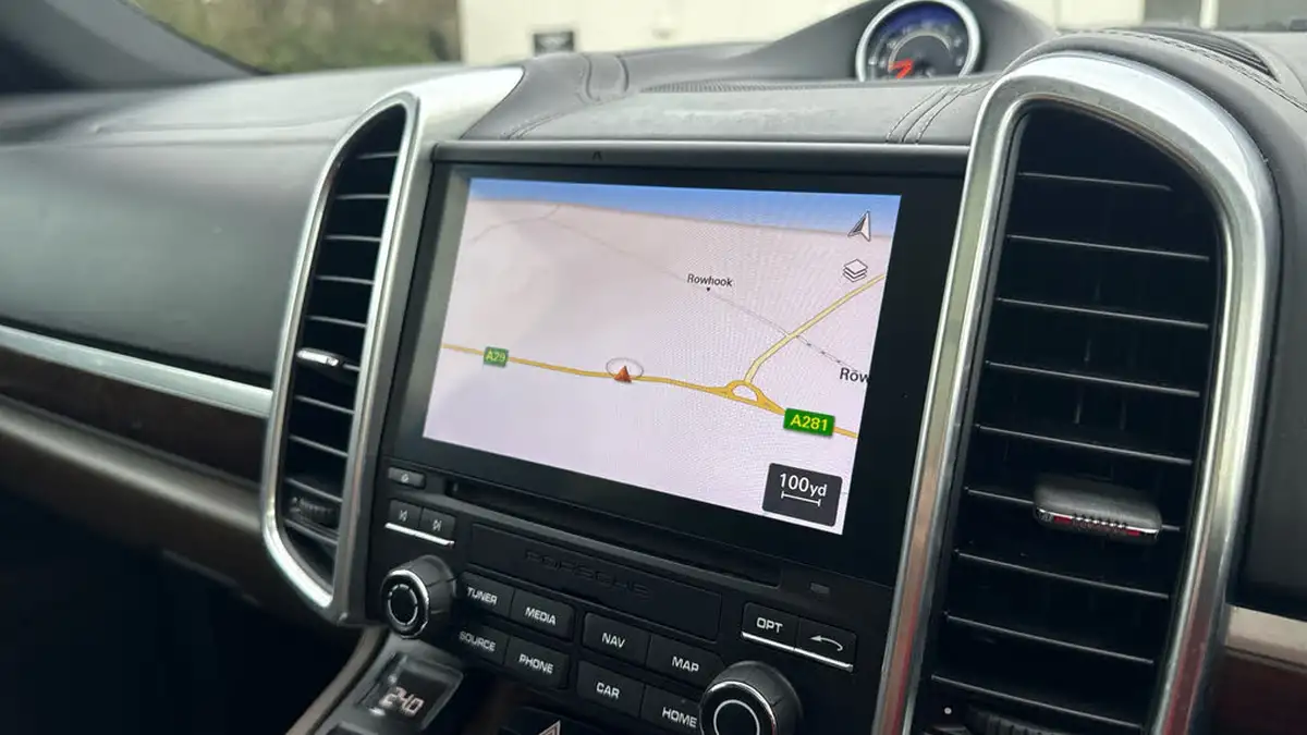 2018-porsche-cayenne-30td-diesel-platinum-edition-big-7