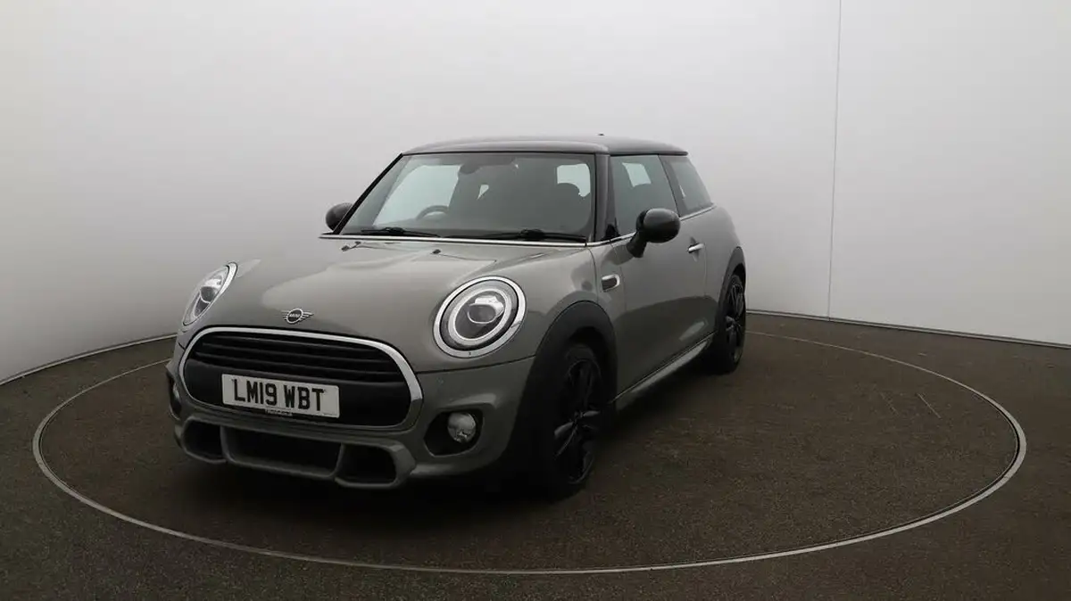 2019-mini-cooper-15-cooper-sport-hatchback-3d-big-29