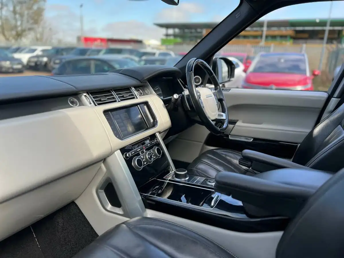 2015-land-rover-range-rover-44-sdv8-autobiography-44sd-v8-339bhp-ss-station-wagon-big-48