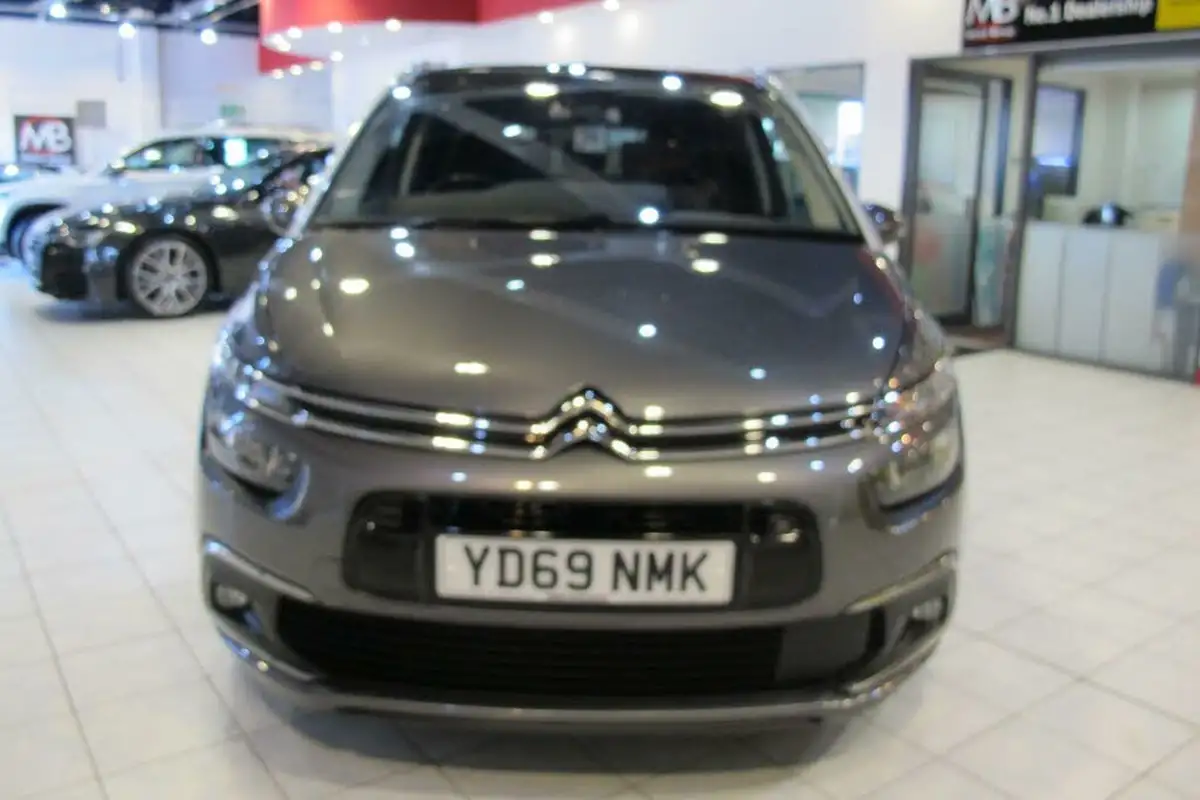 2019-citroen-grand-c4-spacetourer-12-puretech-flair-big-17