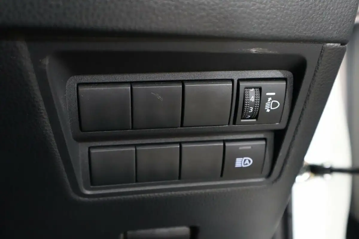 2022-toyota-yaris-15-vvt-i-dynamic-big-20
