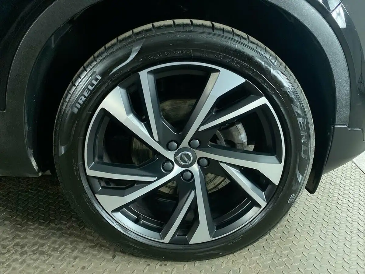 2021-volvo-xc40-20-b4-r-design-pro-194bhp-auto-big-11