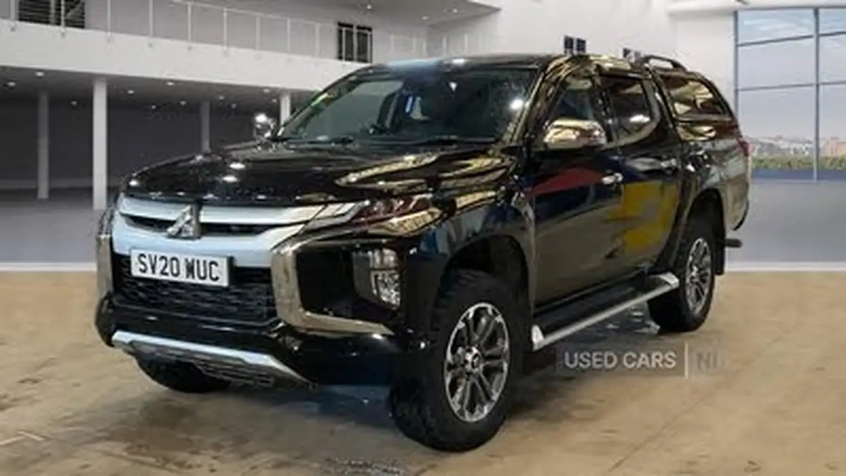2020-mitsubishi-l200-22di-d-barbarian-auto-big-5