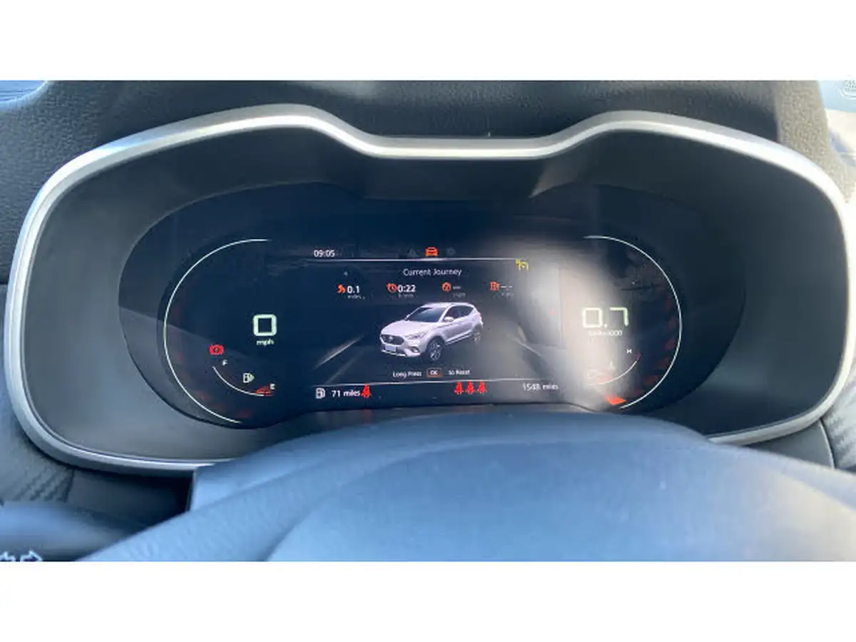 2024-mg-zs-suv-15-vti-tech-exclusive-big-17