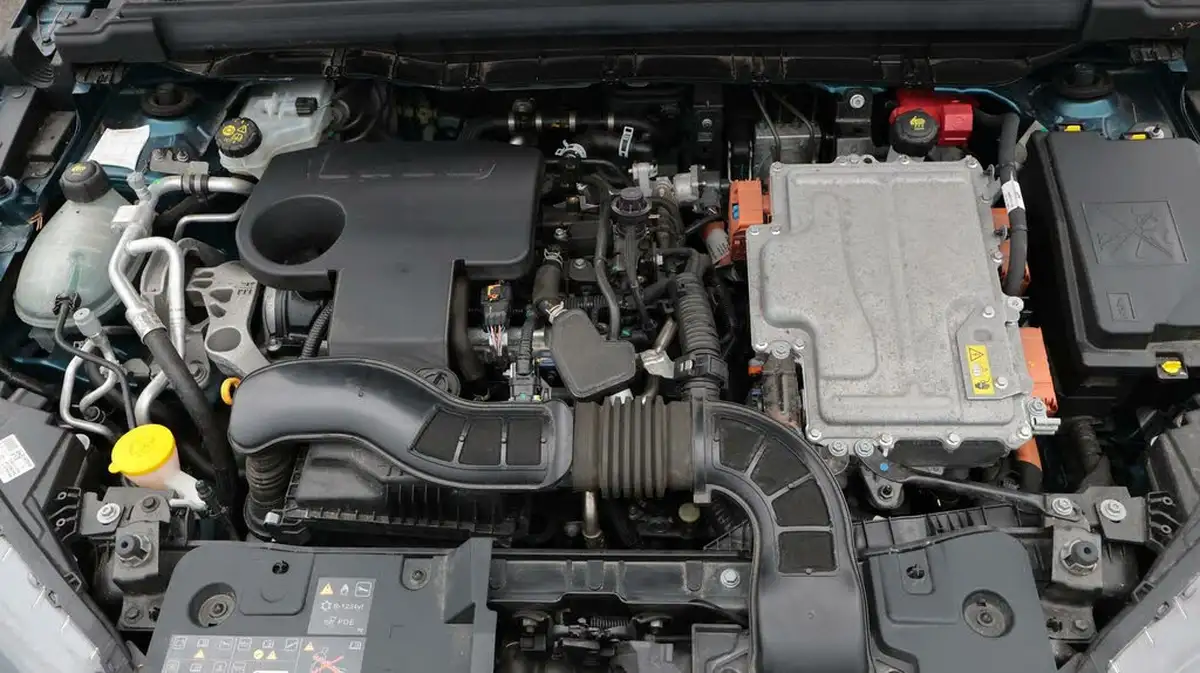 2022-renault-arkana-16-rs-line-big-19