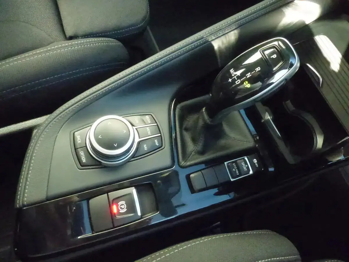 2019-bmw-x2-20-sdrive20i-sport-big-18