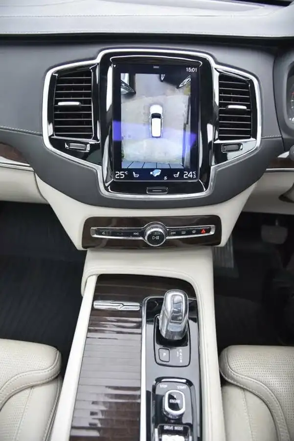 2017-volvo-xc90-20-t8-inscription-hybrid-geartronic-big-38