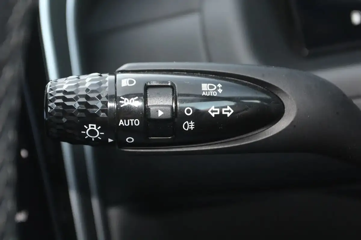 2024-hyundai-tucson-16-t-gdi-premium-150ps-big-23