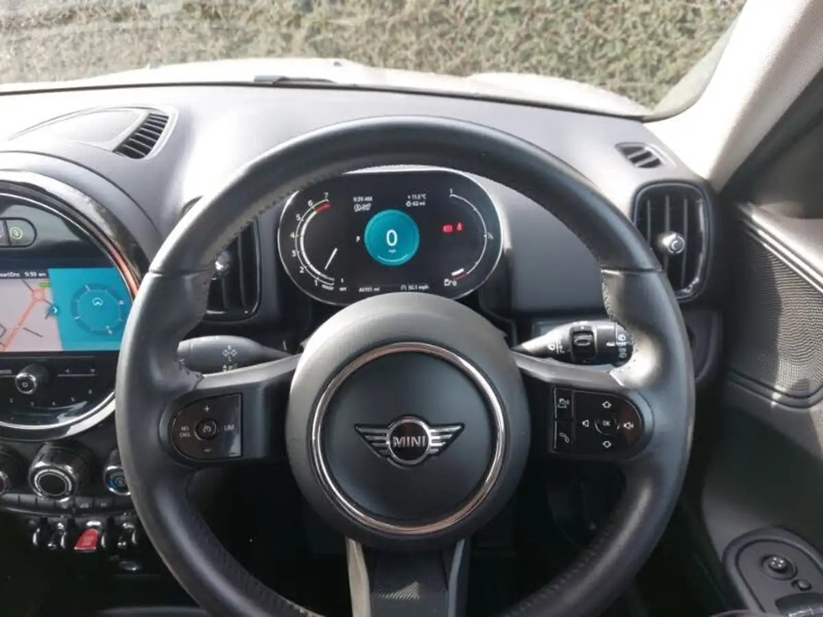 2021-mini-countryman-15-cooper-classic-auto-big-16
