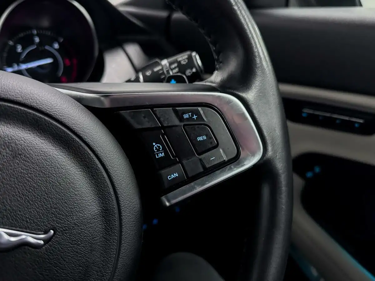 2019-jaguar-e-pace-20-i4d-r-dynamic-se-180ps-awd-auto-big-46