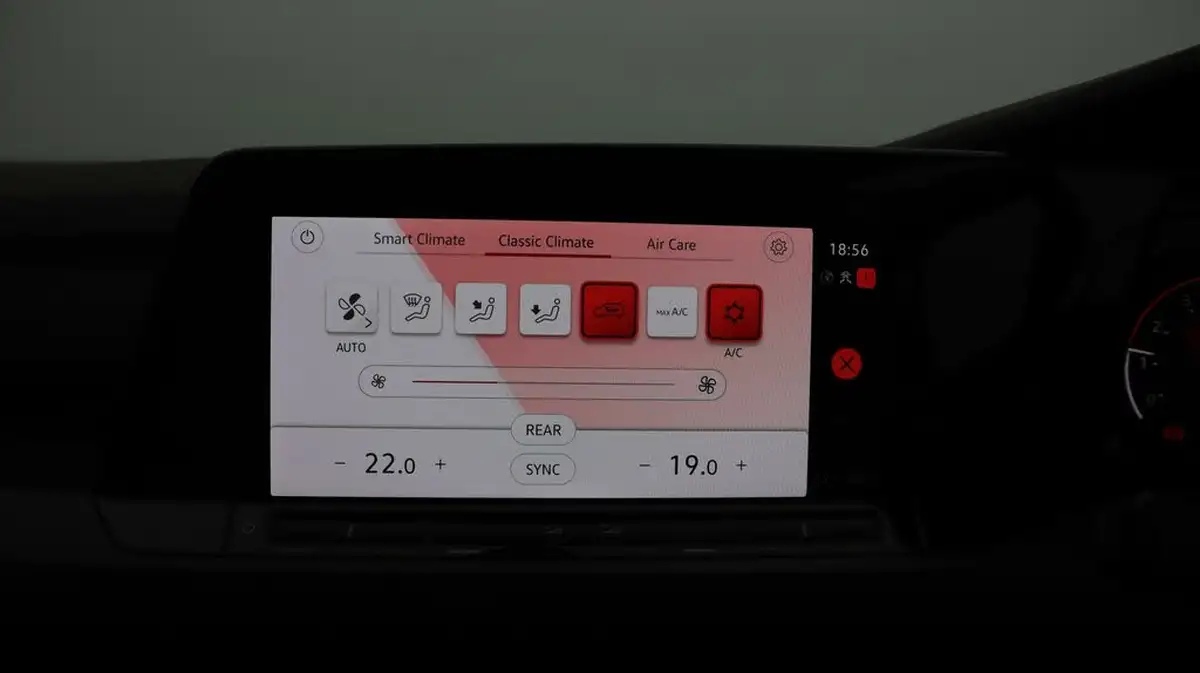 2022-volkswagen-golf-20-tsi-gti-dsg-big-12