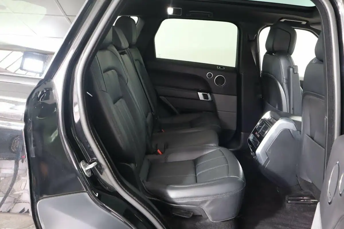 2020-land-rover-range-rover-sport-20-p400e-hse-dynamic-big-14