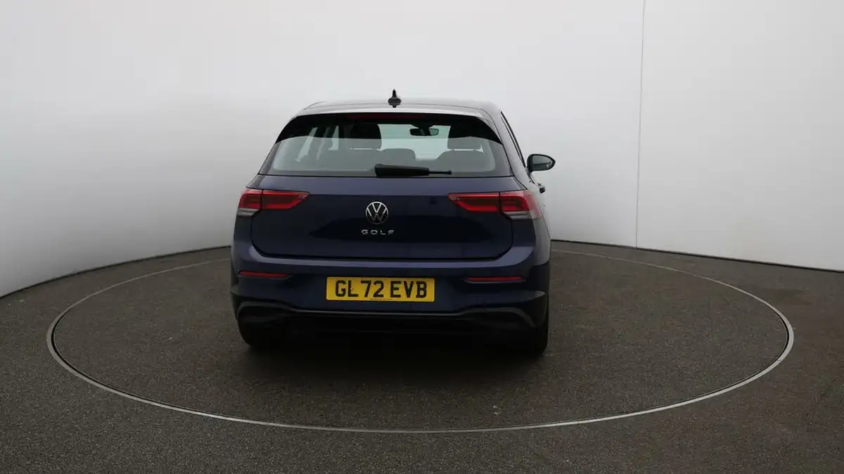 2022-volkswagen-golf-15-tsi-life-130ps-hatchback-big-55