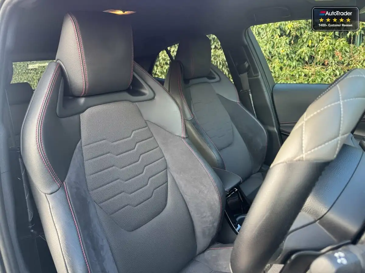 2019-toyota-corolla-20-vvt-i-excel-trk-hatchback-big-9