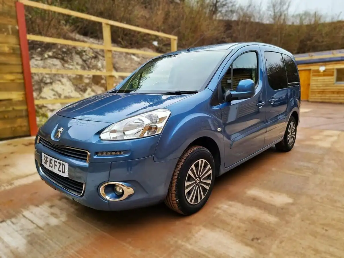 2015-peugeot-partner-16hdi-tepee-s-92bhp-big-5
