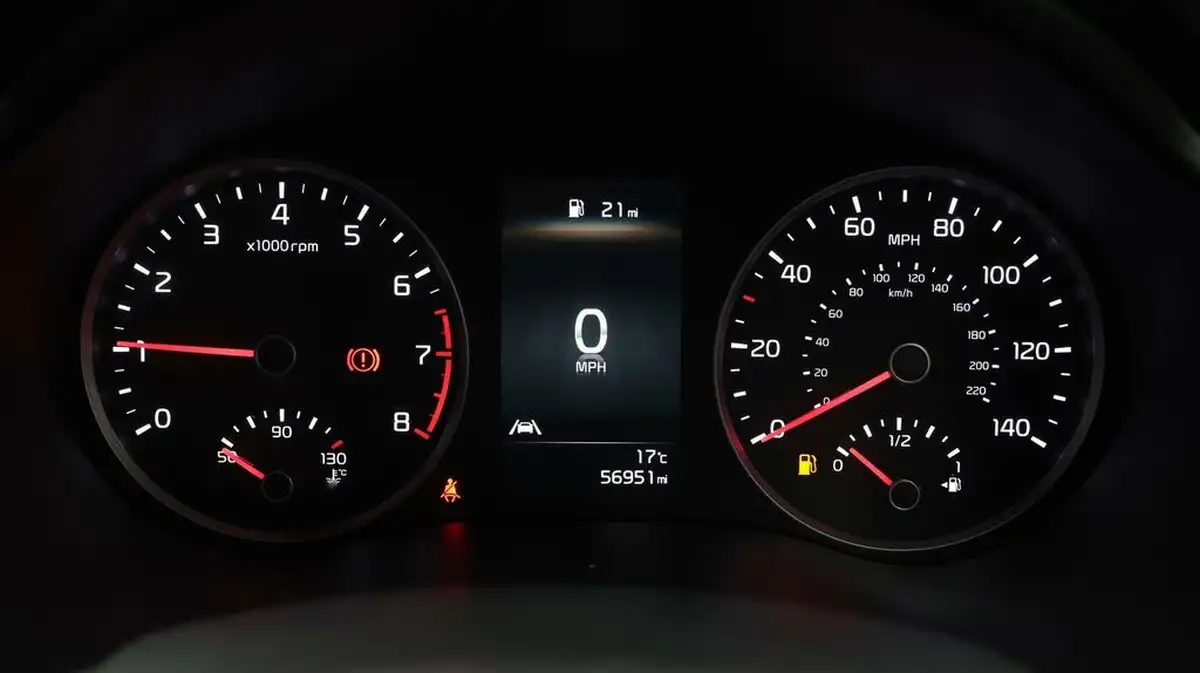 2021-kia-stonic-10-t-gdi-2-99bhp-big-10